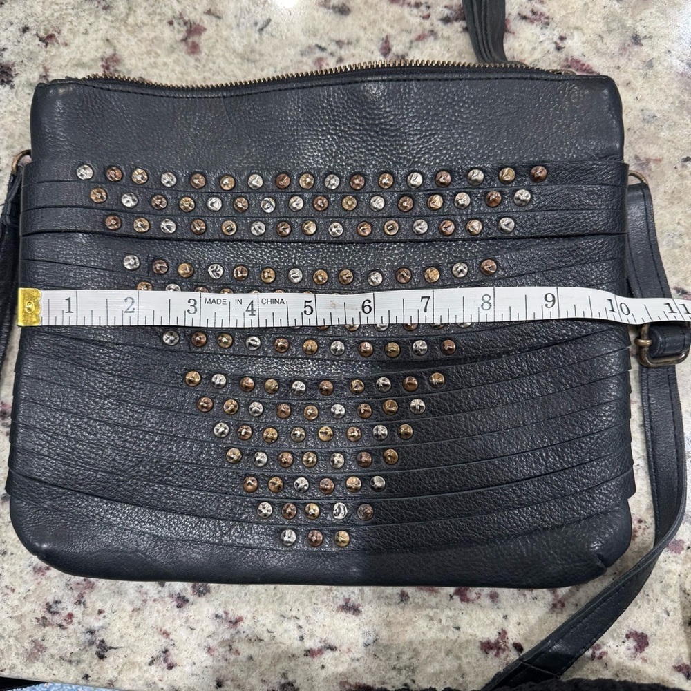 VIOLA CASTELLANI Made In Italy Leather Vintage Black Studded Crossbody Bag Purse - Picture 6 of 9
